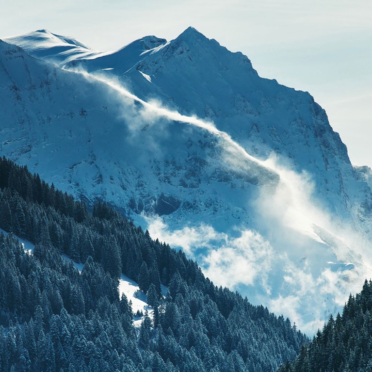 The-Alpina-Gstaad-(10).jpg