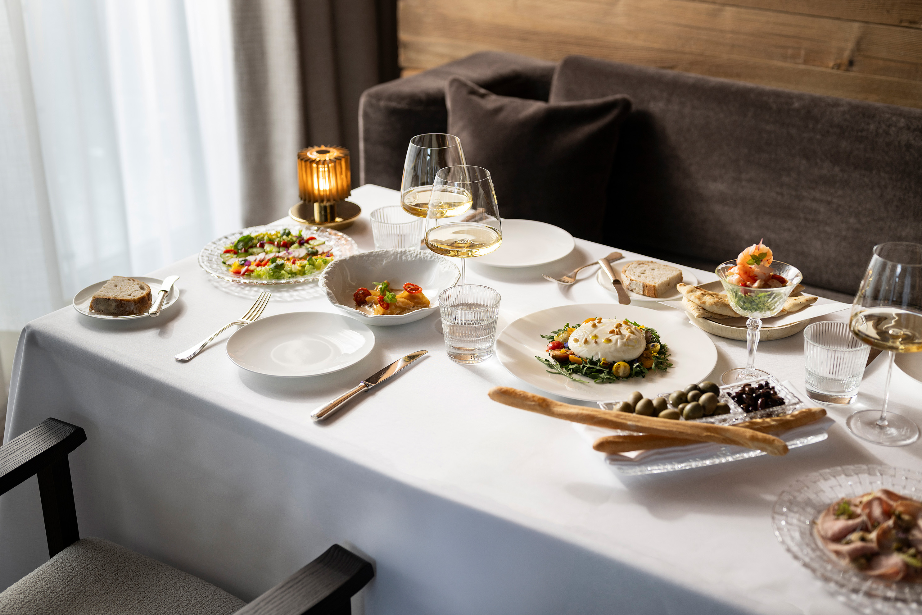 The Alpina Gstaad _ Monti 3_web.jpg